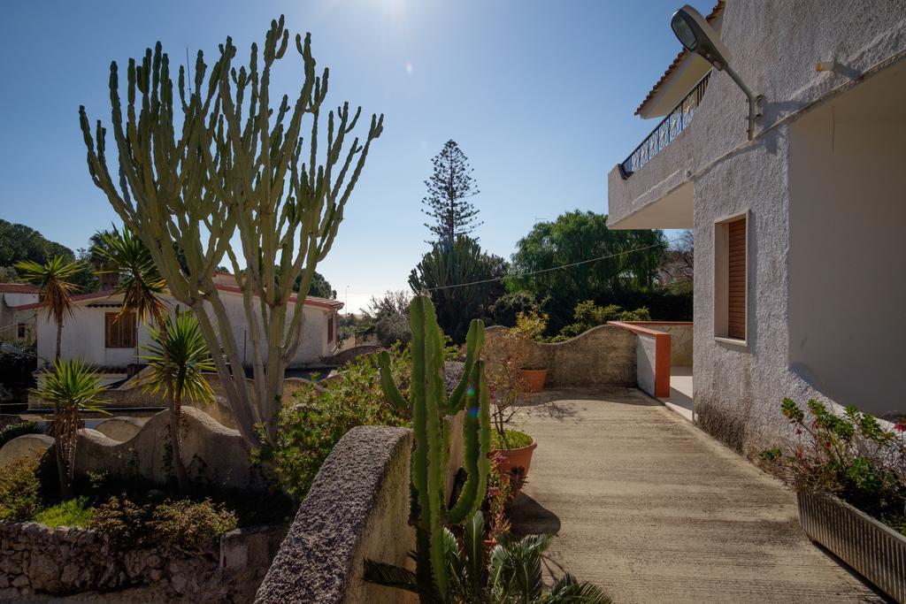 Dalle Grotte al Mare Villa Fontane Bianche Esterno foto